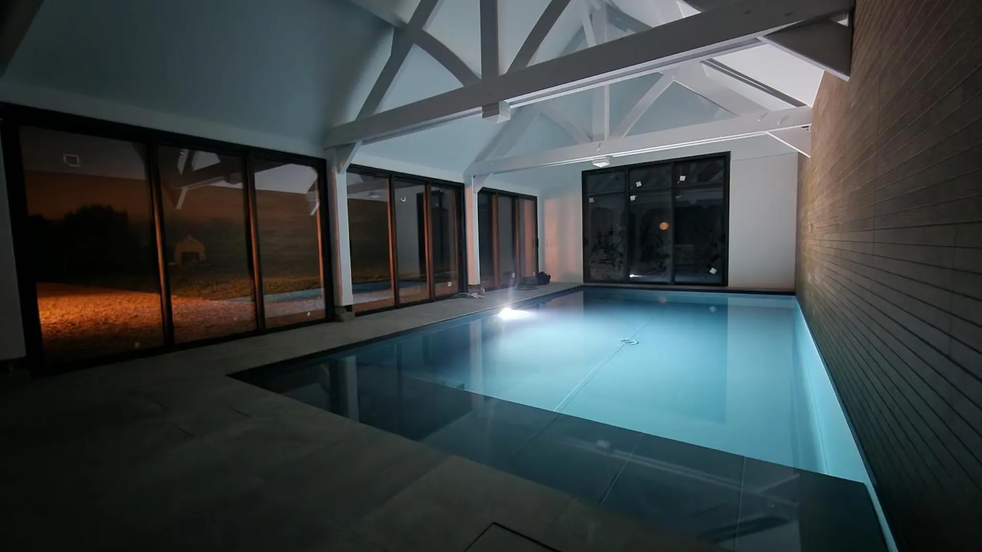 Villa Cottage Du Golfe - 2 Logements - 18 Personnes Plescop